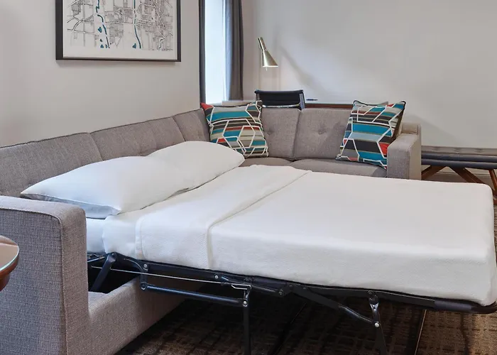 Le Meridien Indianapolis